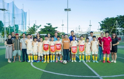 Phường hòa cường đồng hành cùng đội bóng thiếu niên đà nẵng giao lưu tại hàn quốc Phường hòa cường đồng hành cùng đội bóng thiếu niên đà nẵng giao lưu tại hàn quốc